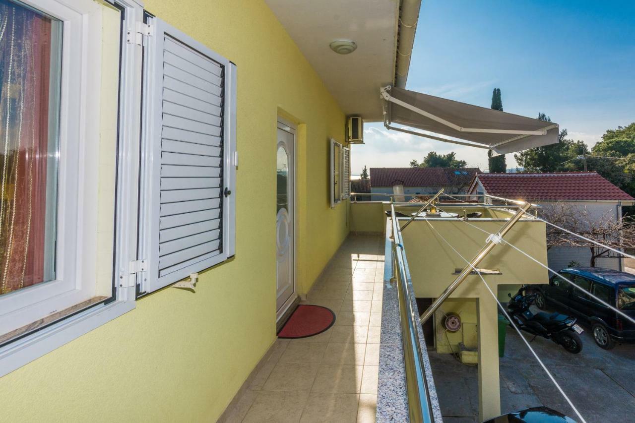 Apartman Mladenka Sukošan Dış mekan fotoğraf